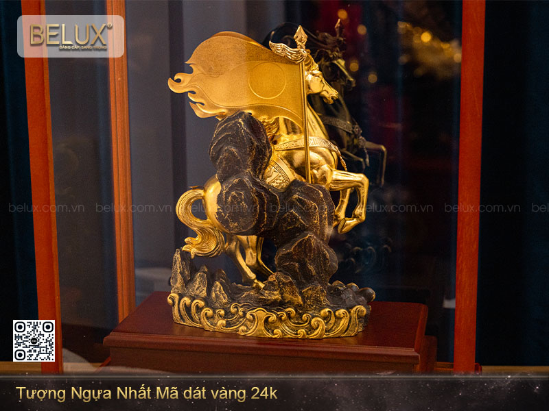Tượng Ngựa Nhất Mã Dát Vàng 24k
